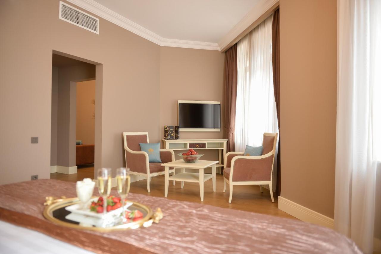Royal Casino & Hotel Batumi Eksteriør bilde